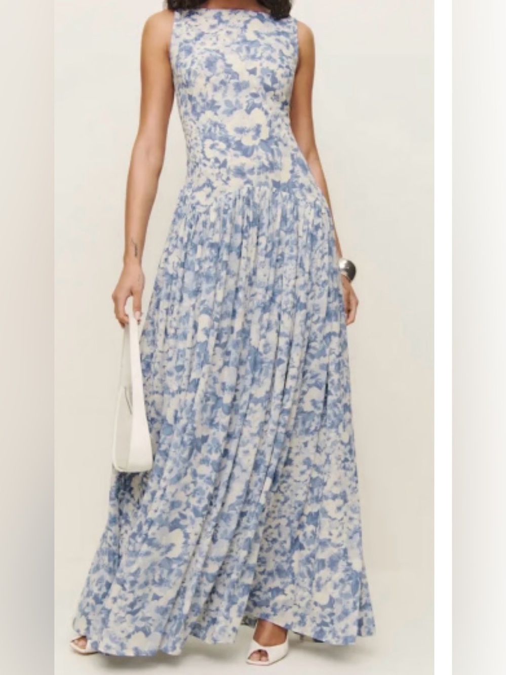 Reformation Camella dress blue & white floral pattern